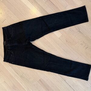Classic Black Straight-Leg Jeans for Men